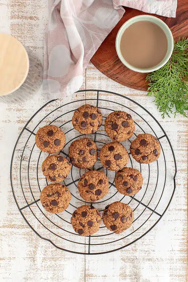 Galletas con pepitas de chocolate saludables y sin harinas refinadas, receta del curso Dulces Saludables
